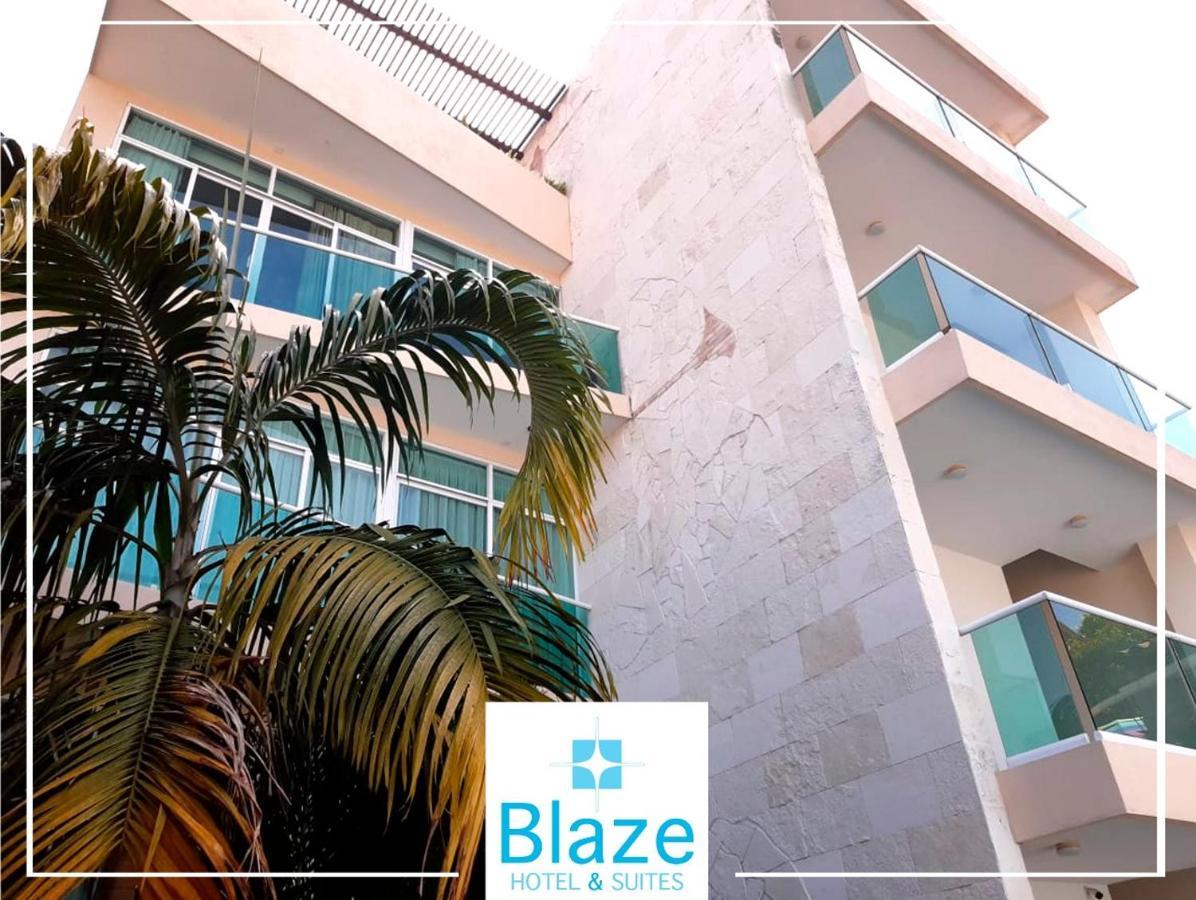 Blaze Hotel & Suites Puerto Vallarta Exteriör bild
