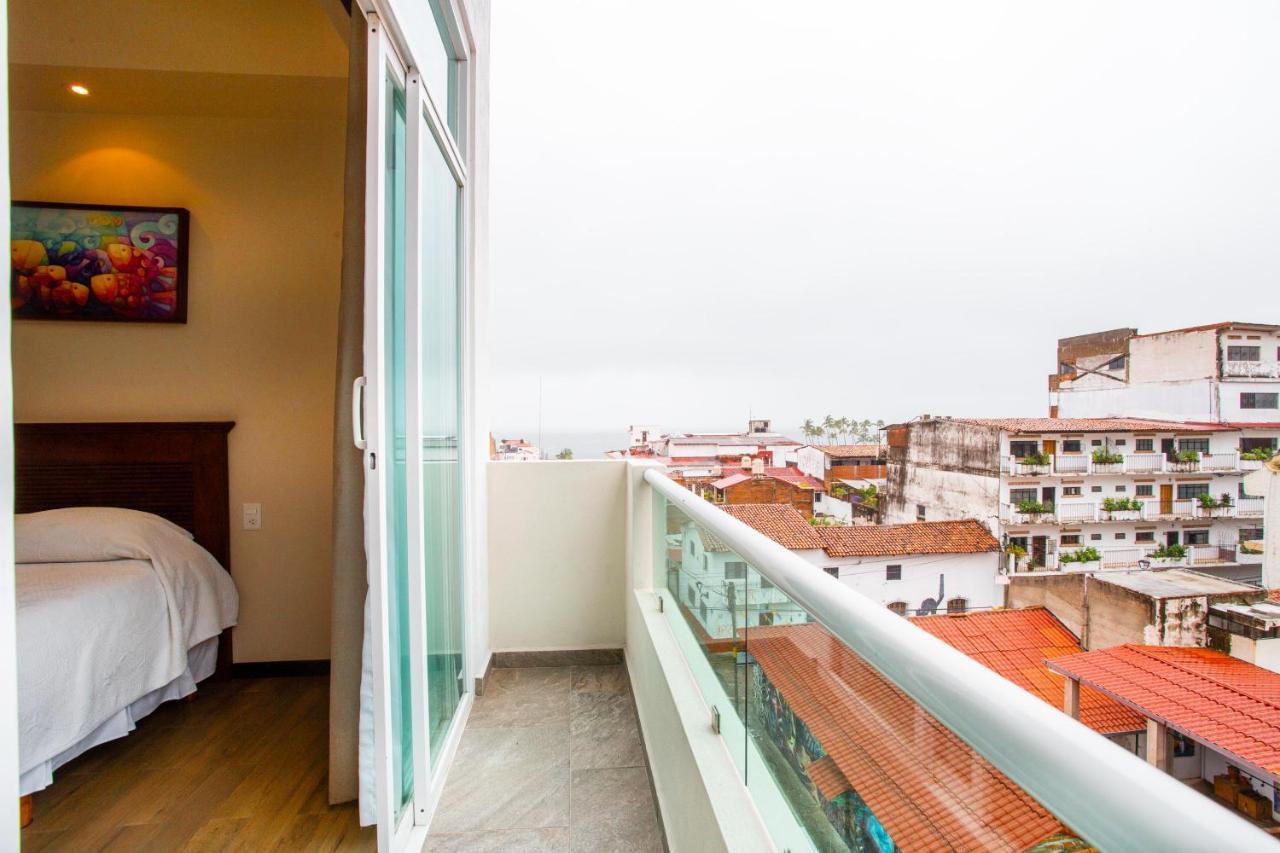 Blaze Hotel & Suites Puerto Vallarta Exteriör bild