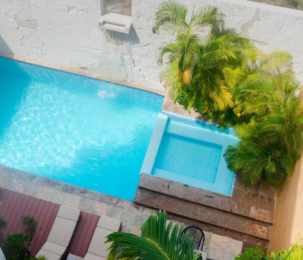 Blaze Hotel & Suites Puerto Vallarta Exteriör bild