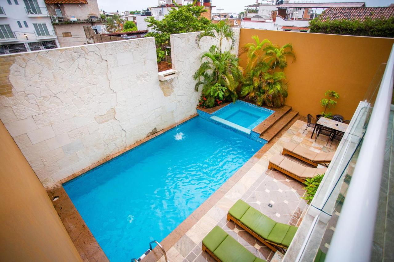 Blaze Hotel & Suites Puerto Vallarta Exteriör bild